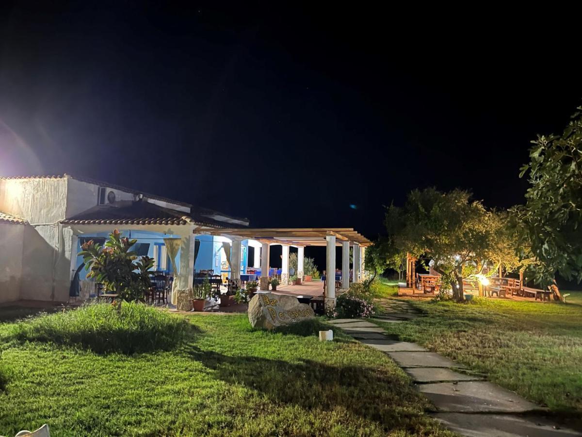 Hotel Baia Cea Bari Sardo Kültér fotó