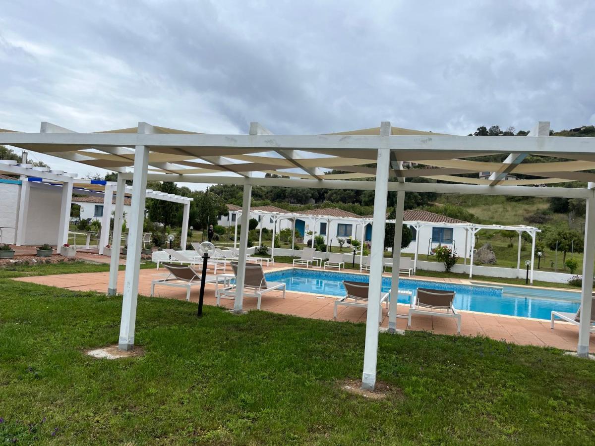 Hotel Baia Cea Bari Sardo Kültér fotó