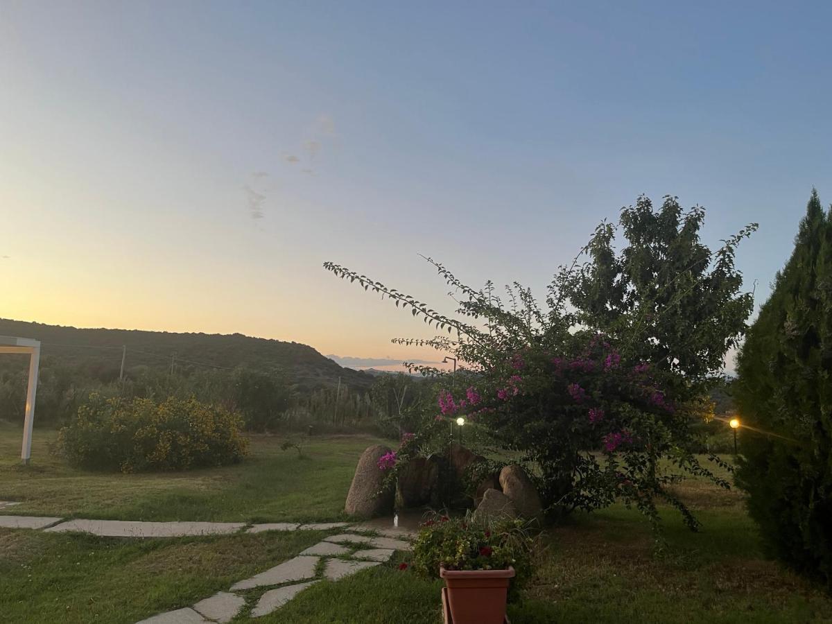Hotel Baia Cea Bari Sardo Kültér fotó
