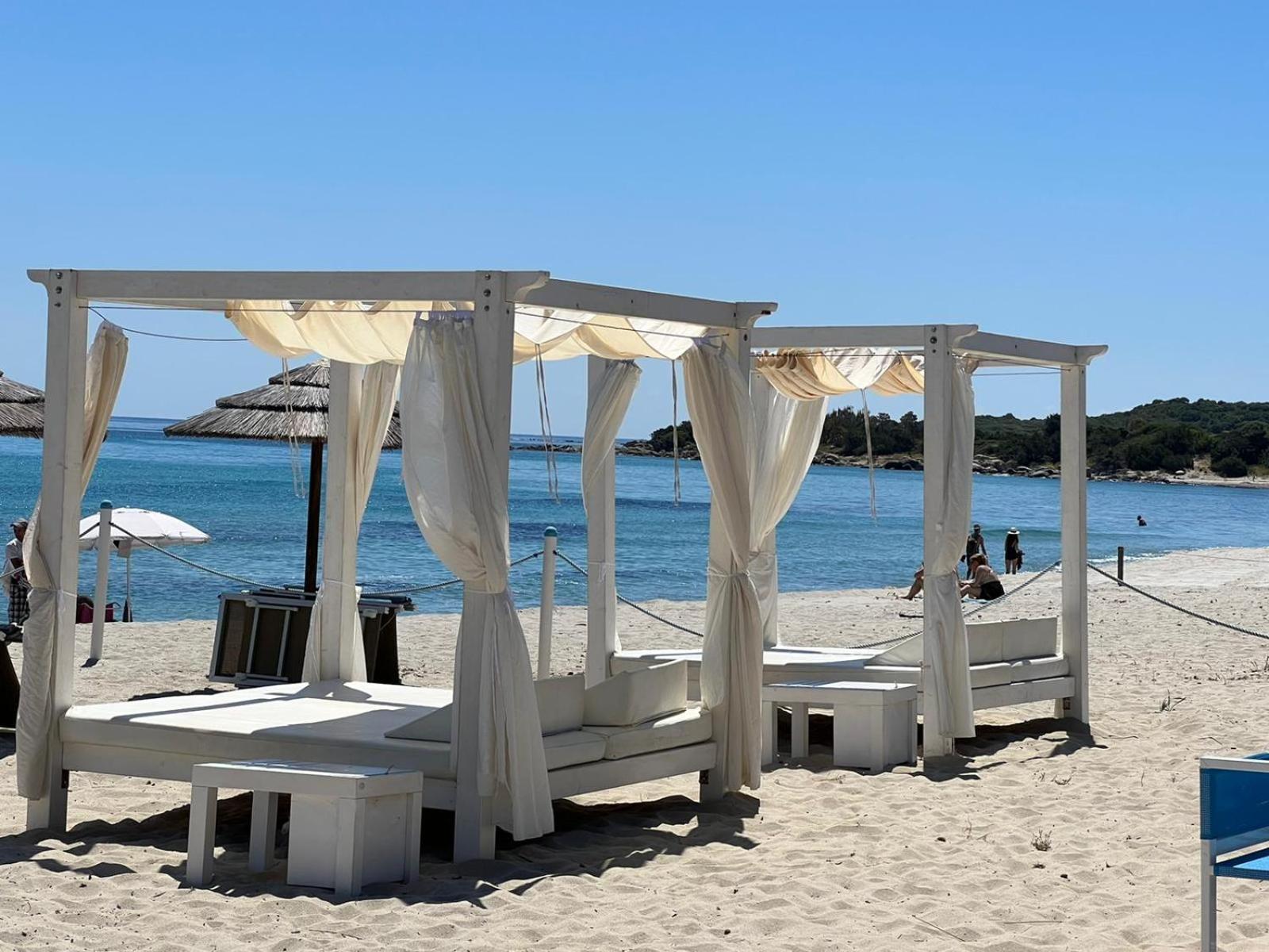 Hotel Baia Cea Bari Sardo Kültér fotó