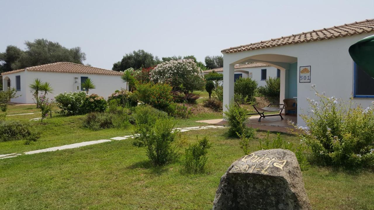 Hotel Baia Cea Bari Sardo Kültér fotó